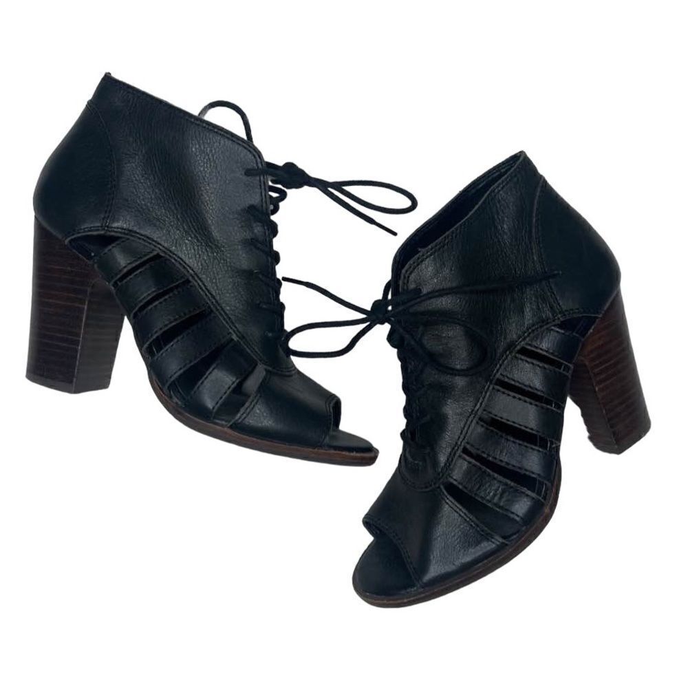 Lucky Brand open toe leather lace up cut out booties size 6